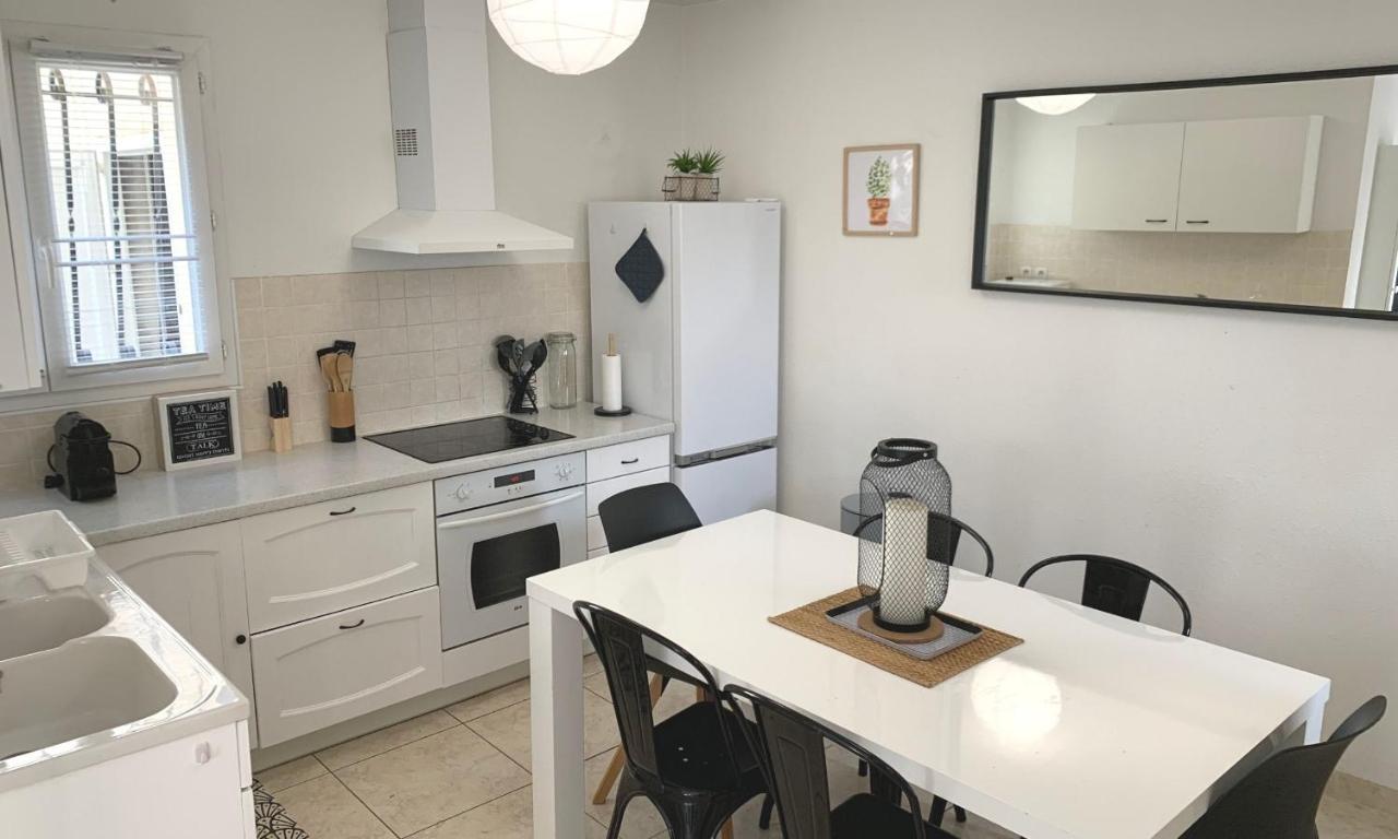 Maison T4 -Jardin+ Parking+ Clim -Proche Remparts Aigues-Mortes Exterior foto